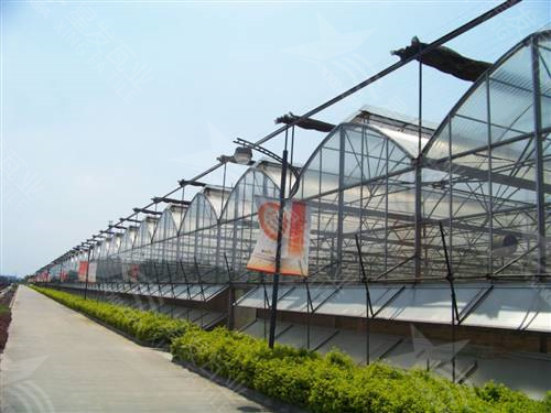 淡藍色1030型pvc采光瓦 全新pvc波浪瓦耐力陽光板大型工程圍擋用 防腐防火隔熱塑鋼瓦 濟寧pvc膠瓦廠家生產零售