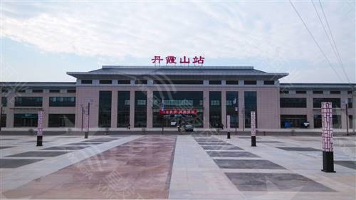 濟寧合成樹脂瓦1050寬度防腐隔熱別墅瓦自建房用 鋼結構施工廠房樹脂塑料瓦 樹脂瓦封檐板批發價格